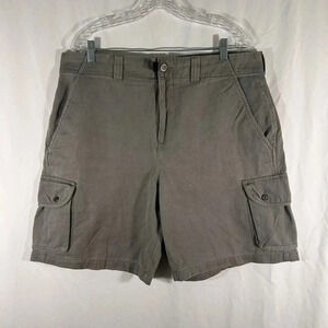 Nike ACG Cargo Shorts Mens Medium Green Button Pockets Golf Casual Hiking Cotton